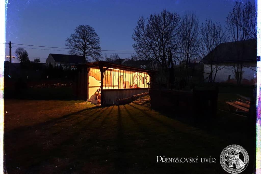 Apartamento Premyslovsky Dvur Slezske Pavlovice Exterior foto